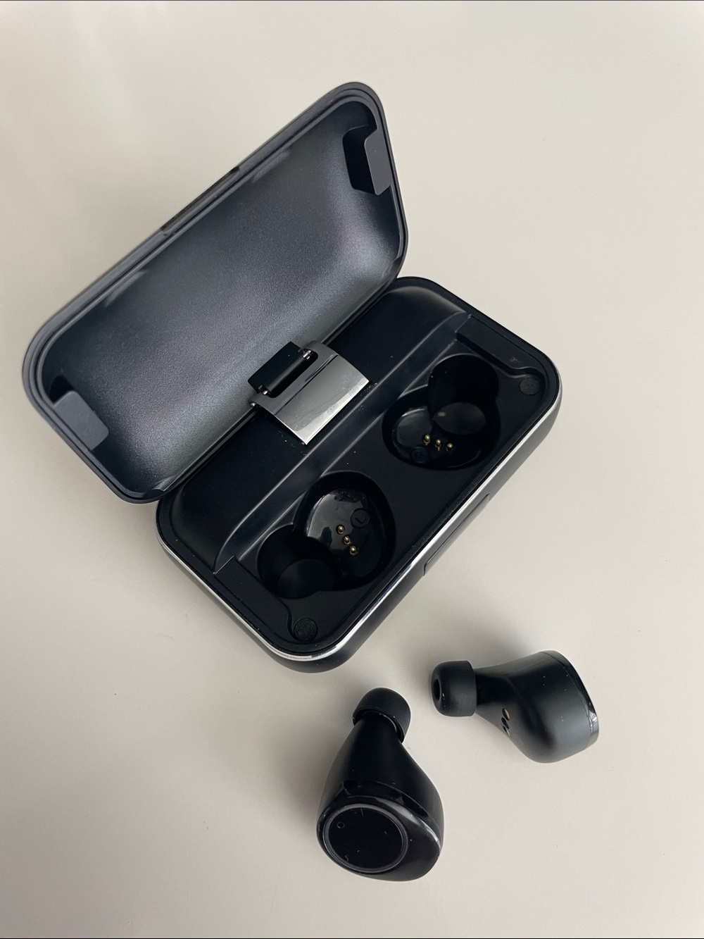 Vankyo Bluetooth Wireless Earbuds